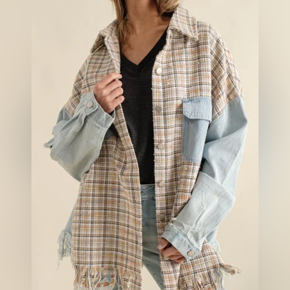 Dance & Marvel Multi Media Button Up Top - NWT - Size L (oversized)